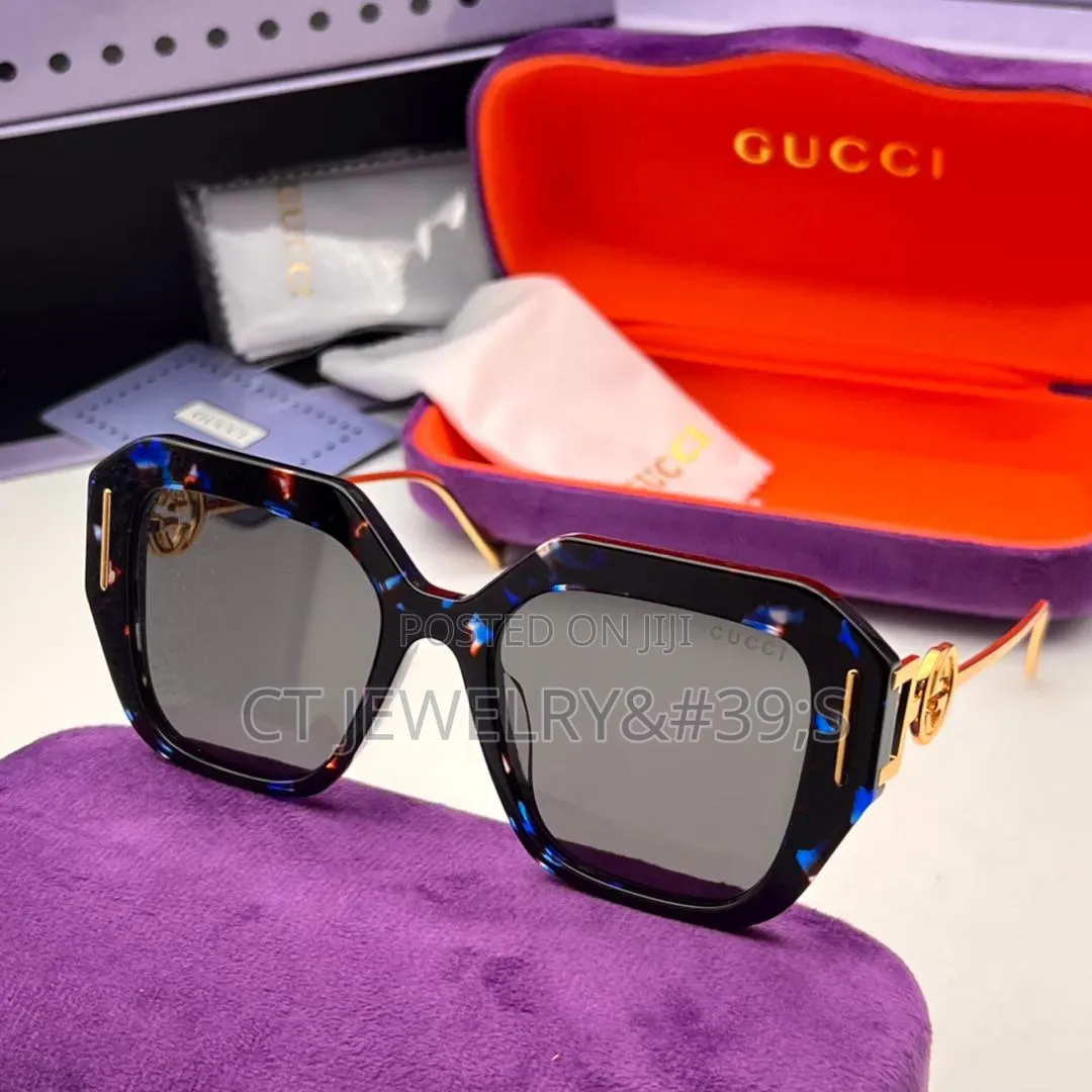 Luxury GUCCI Frame Shade for the Fashionable Ladies