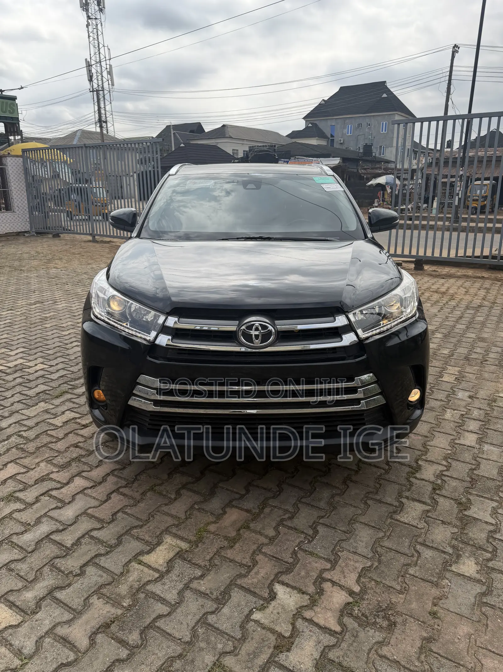 Toyota Highlander XLE 2019 Black