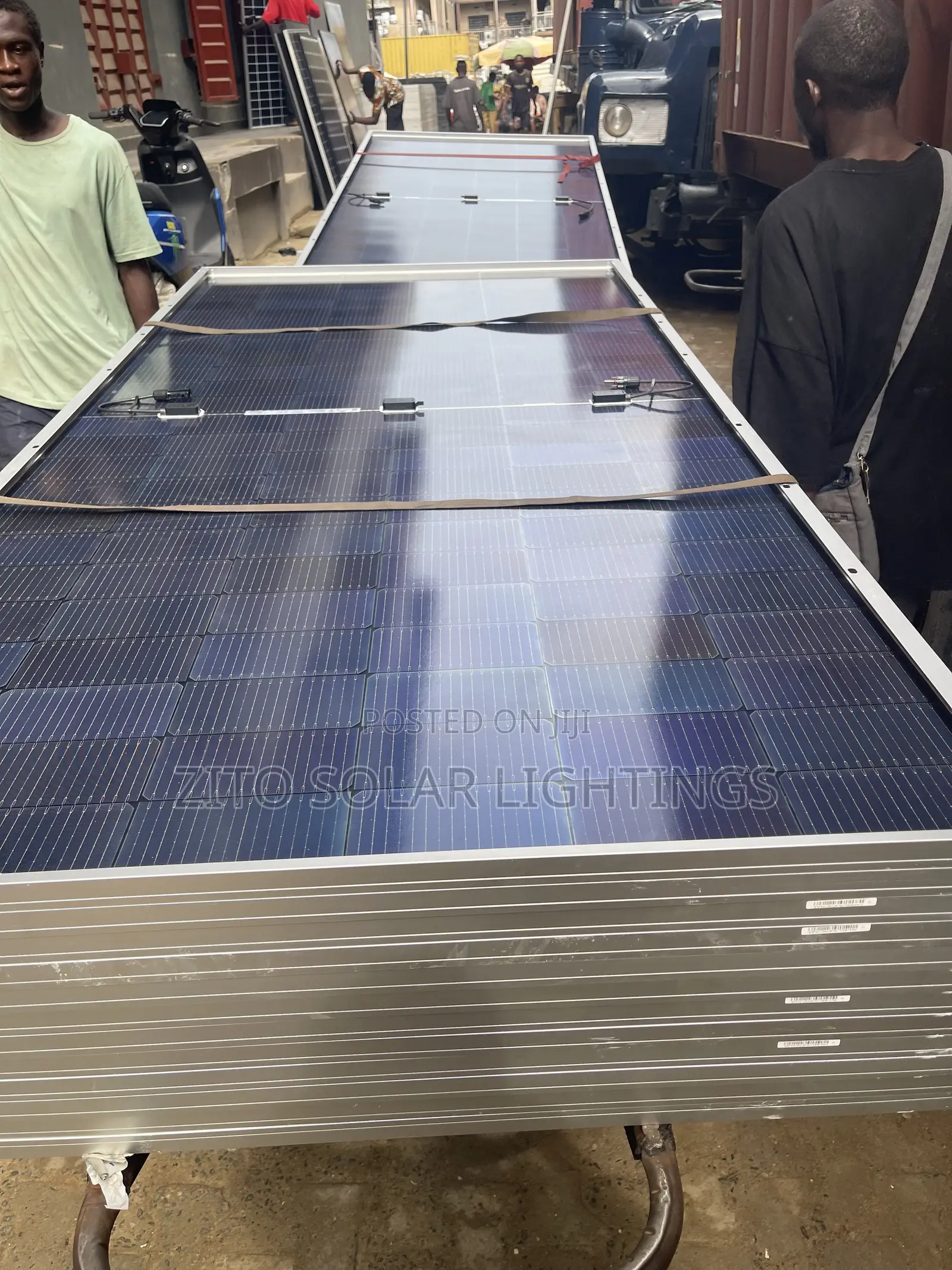 15kwh / 51.2V Haisic Solar Lithium Battery and 6kva Hybrid Inc