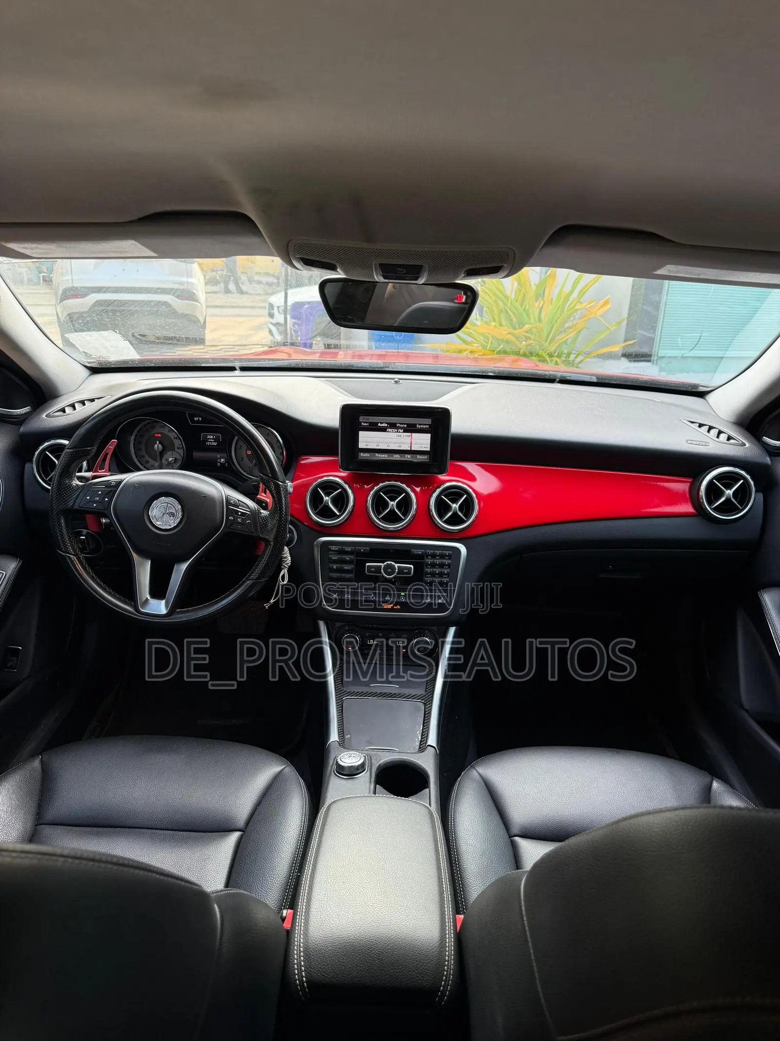 Mercedes-Benz GLA-Class 2015 Red