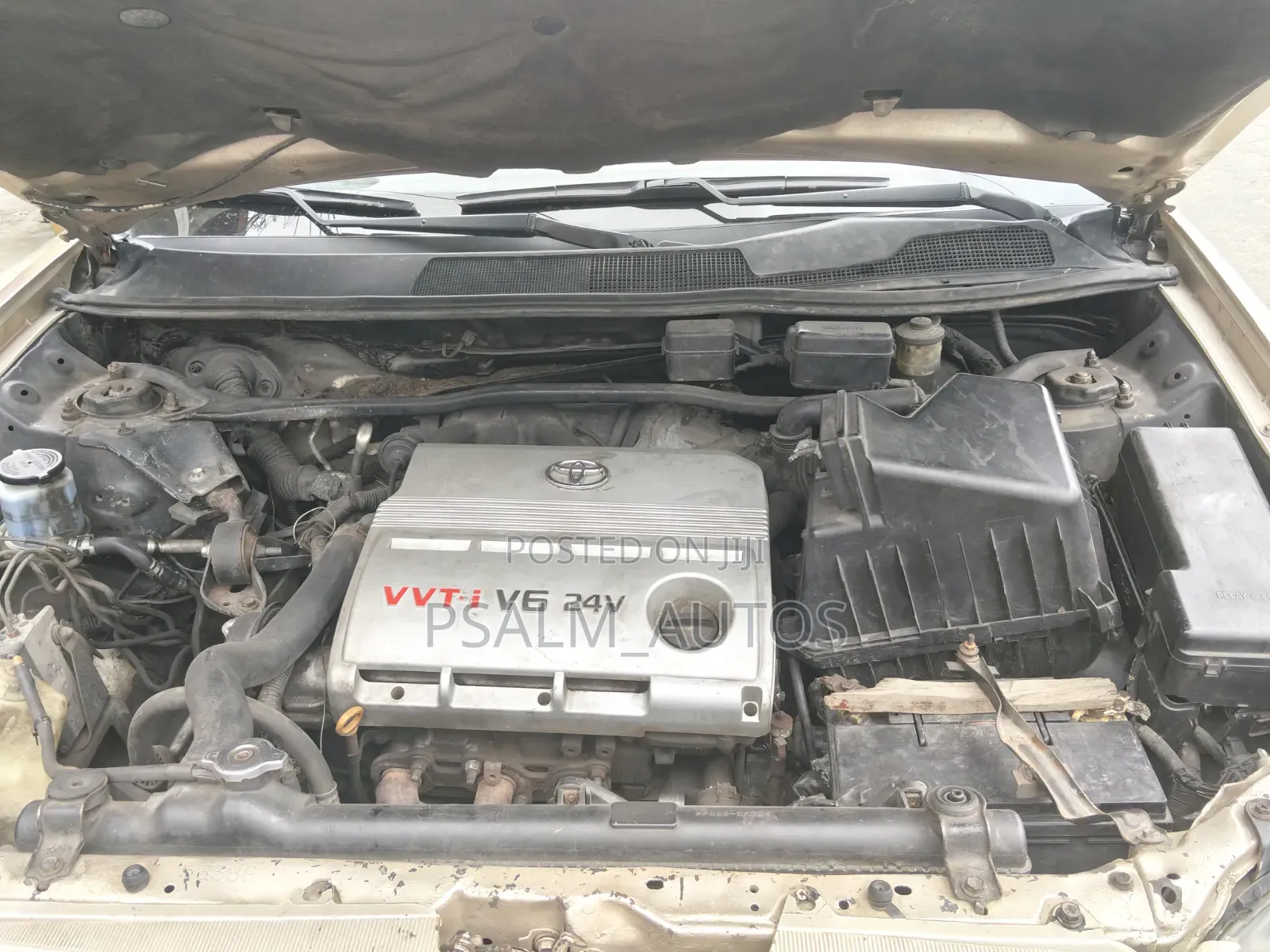 Toyota Highlander 2005 Gold