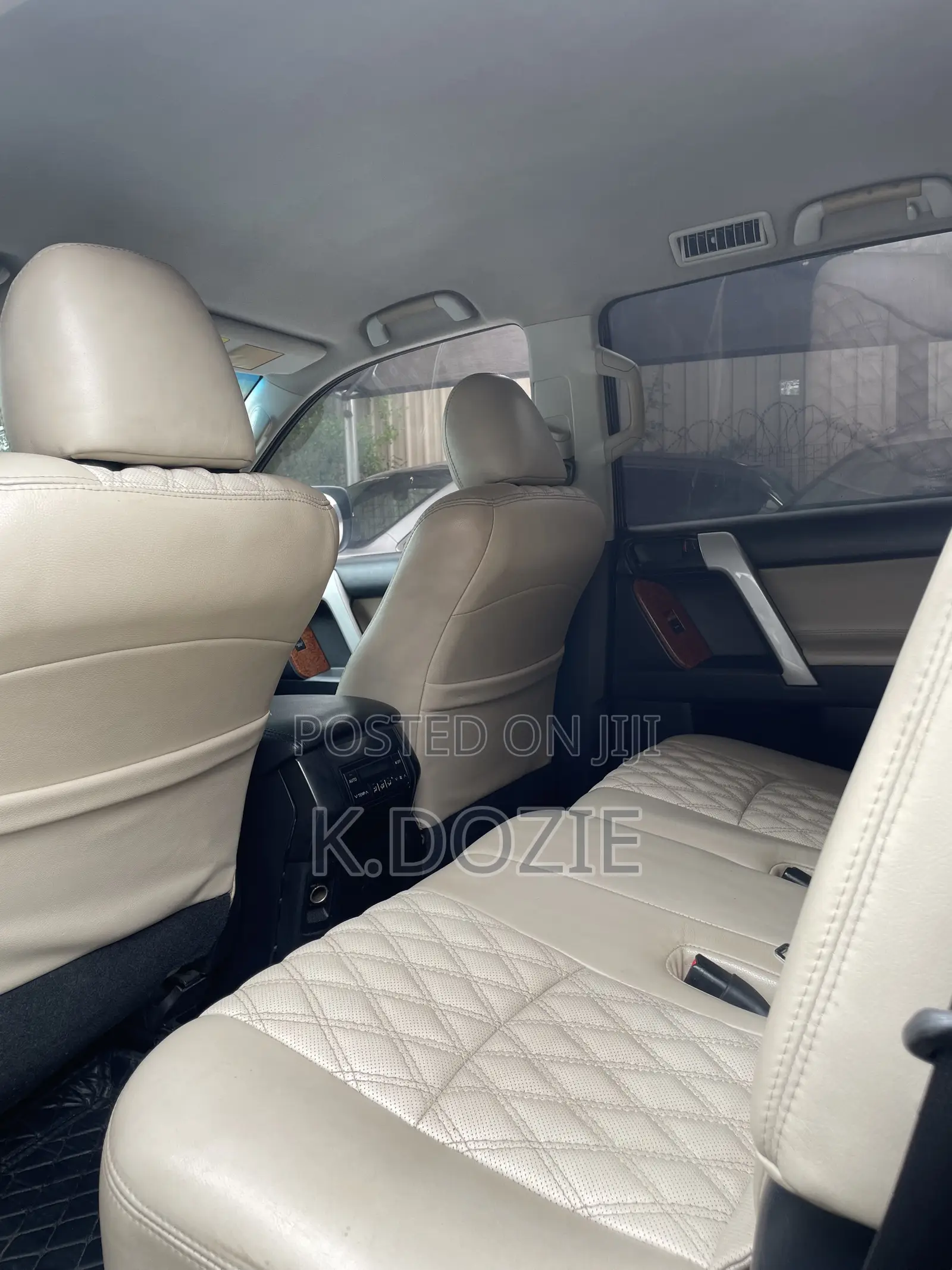 Toyota Land Cruiser Prado 2015 Black