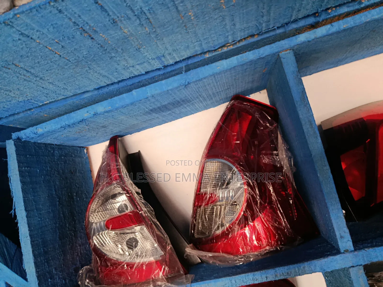 Back Light (Rear Light) for RENAULT SANDERO 2011