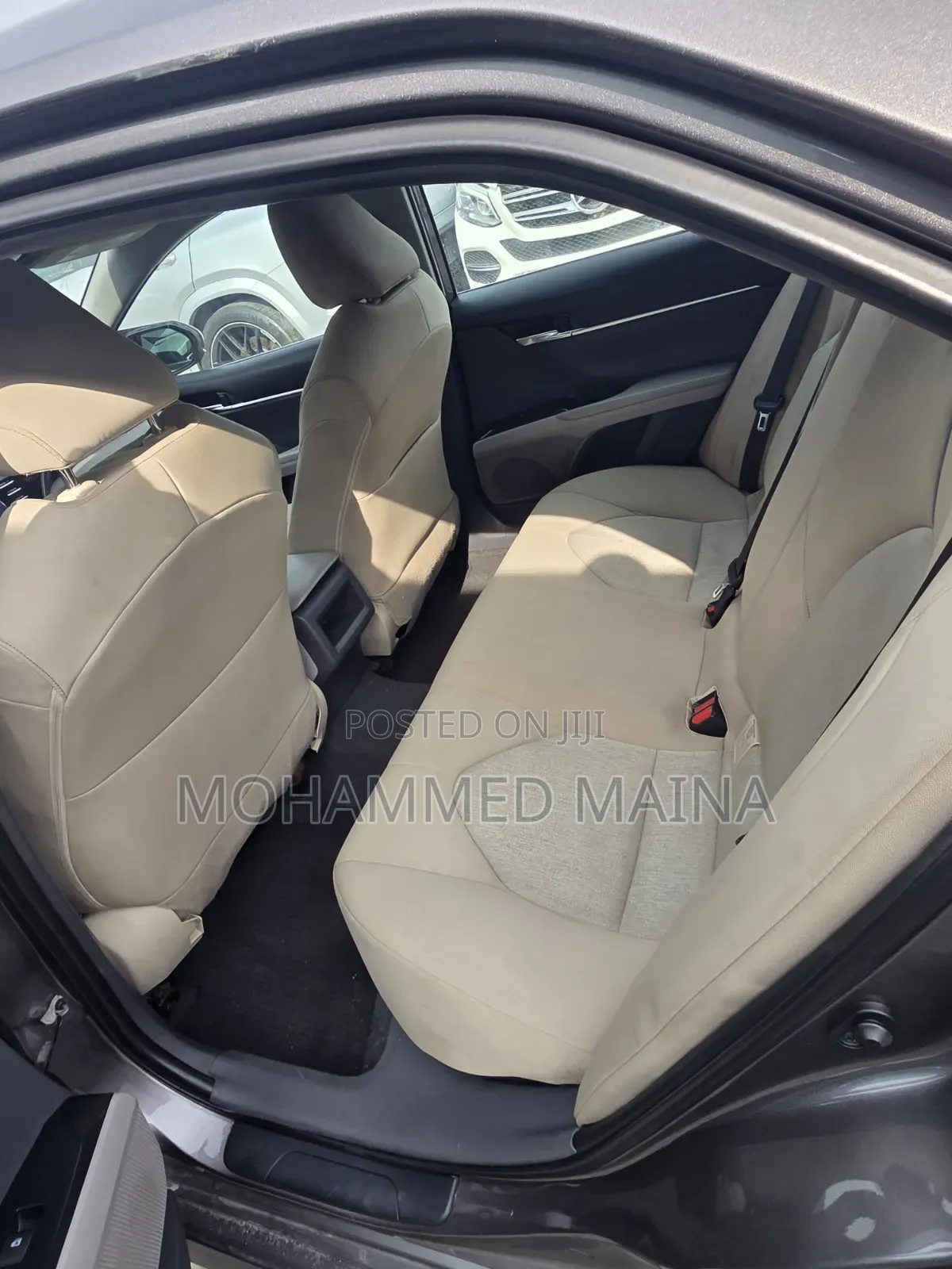Toyota Camry 2020 Brown