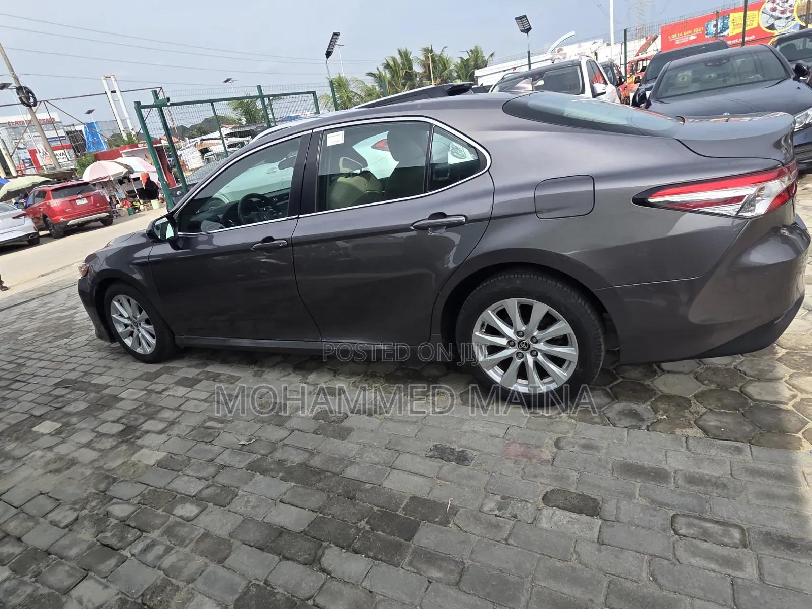 Toyota Camry 2020 Brown