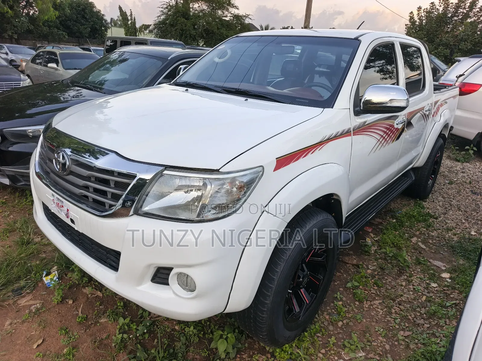 Toyota Hilux 2015 White