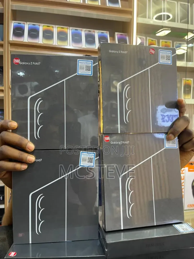 New Samsung Galaxy Z Fold7 256 GB Blue