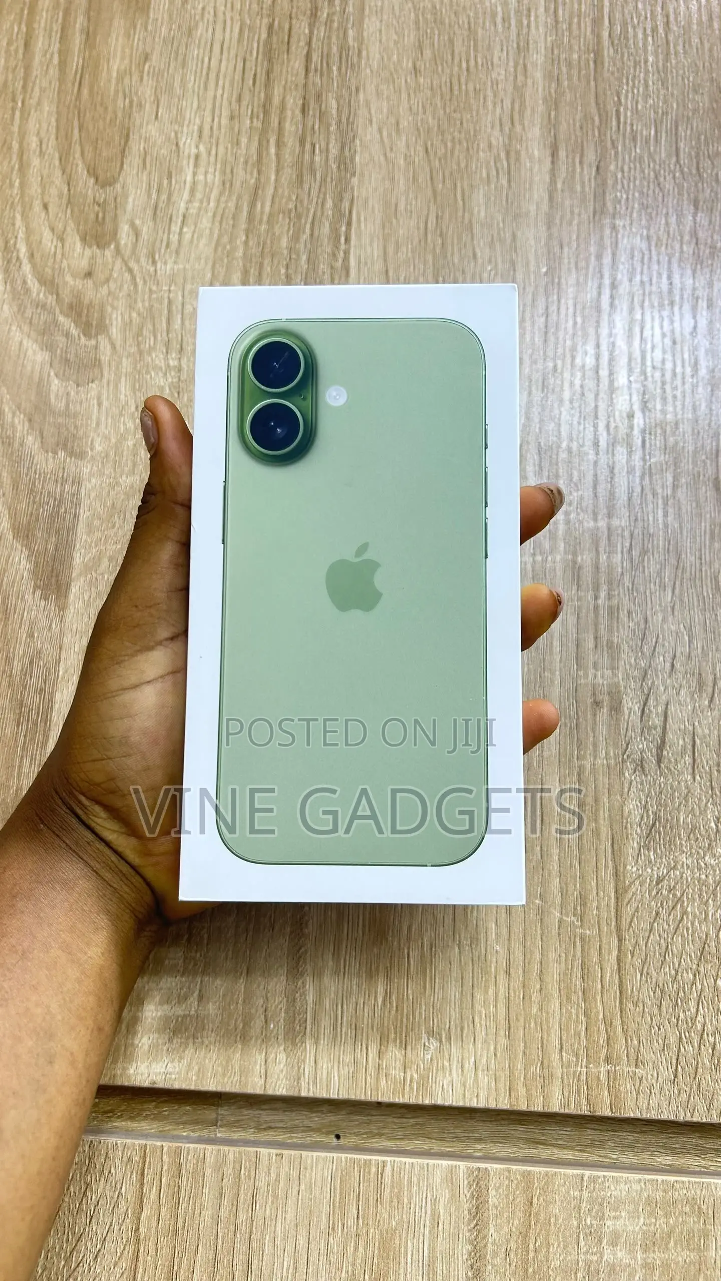 New Apple iPhone 17 512 GB Green