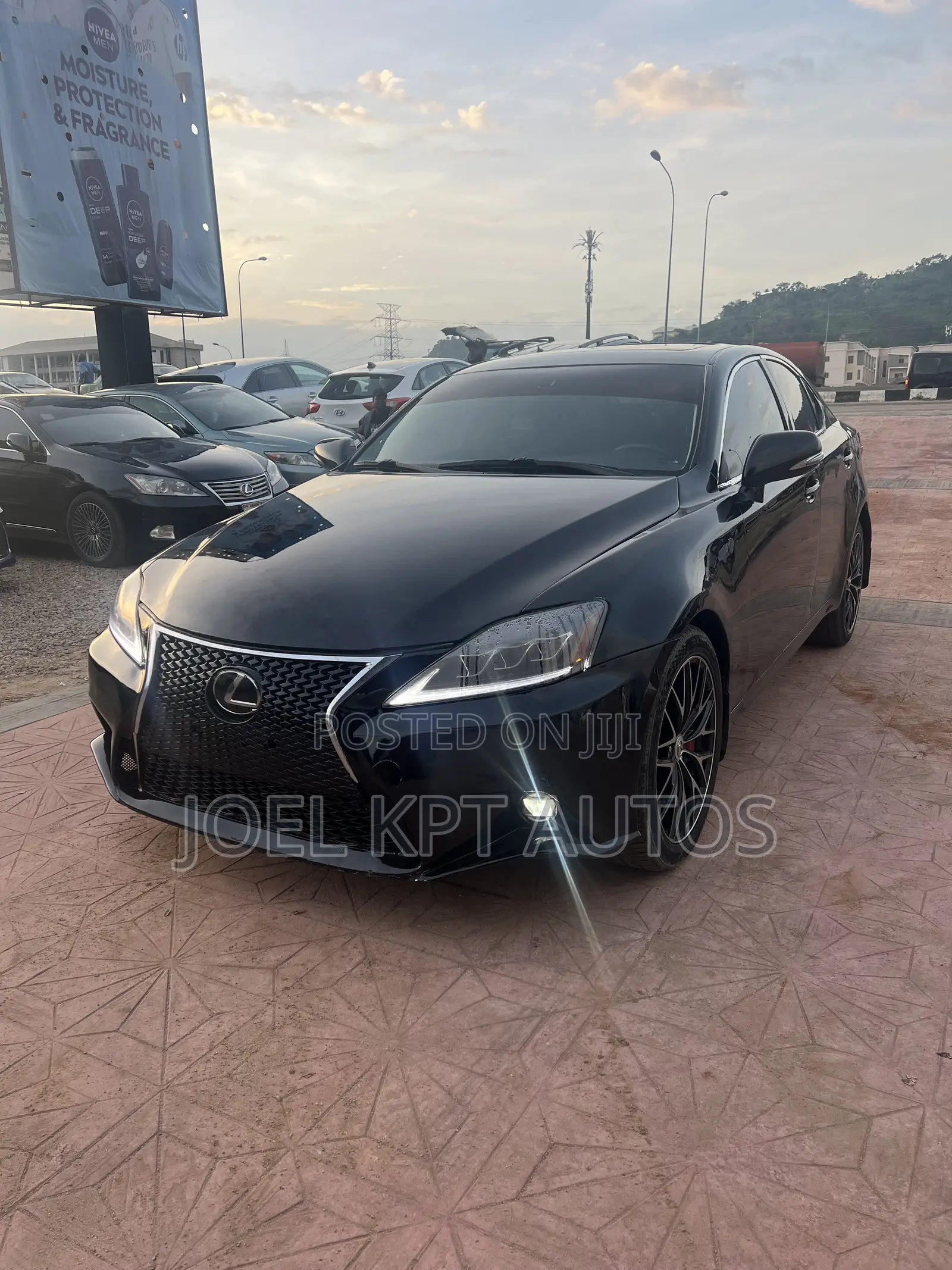 Lexus IS 350 AWD 2015 Black