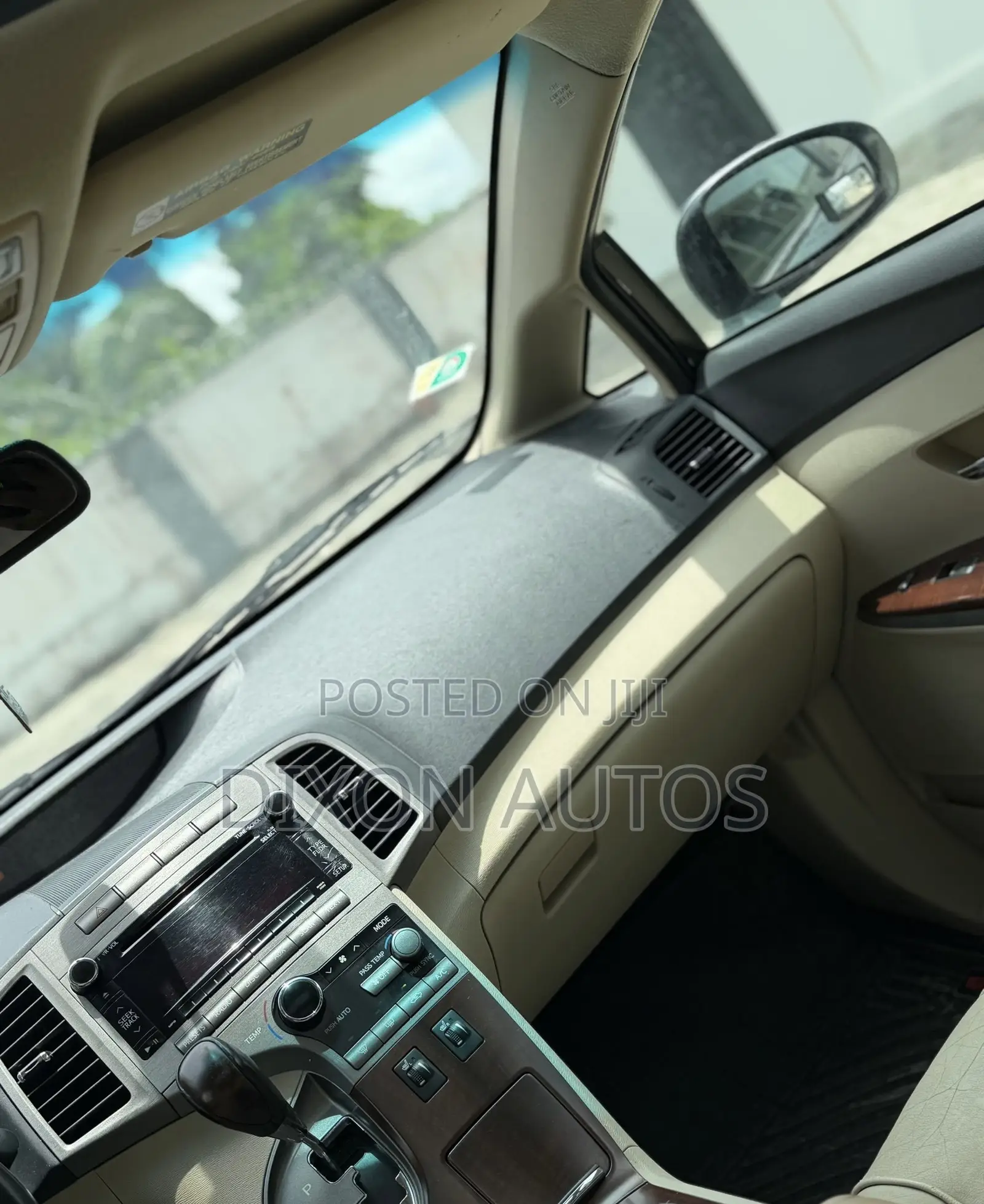 Toyota Venza AWD 2012