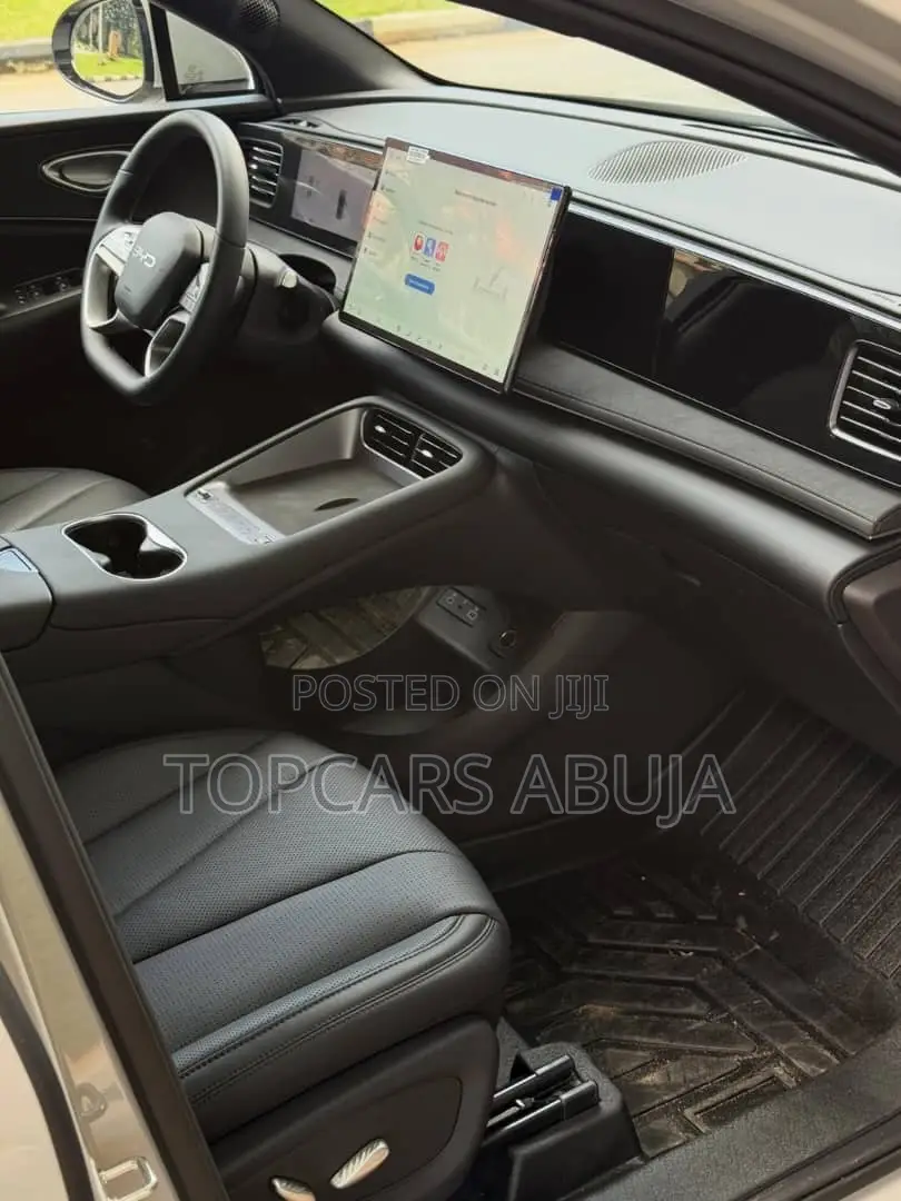 New BYD Song Plus 2025 Gray