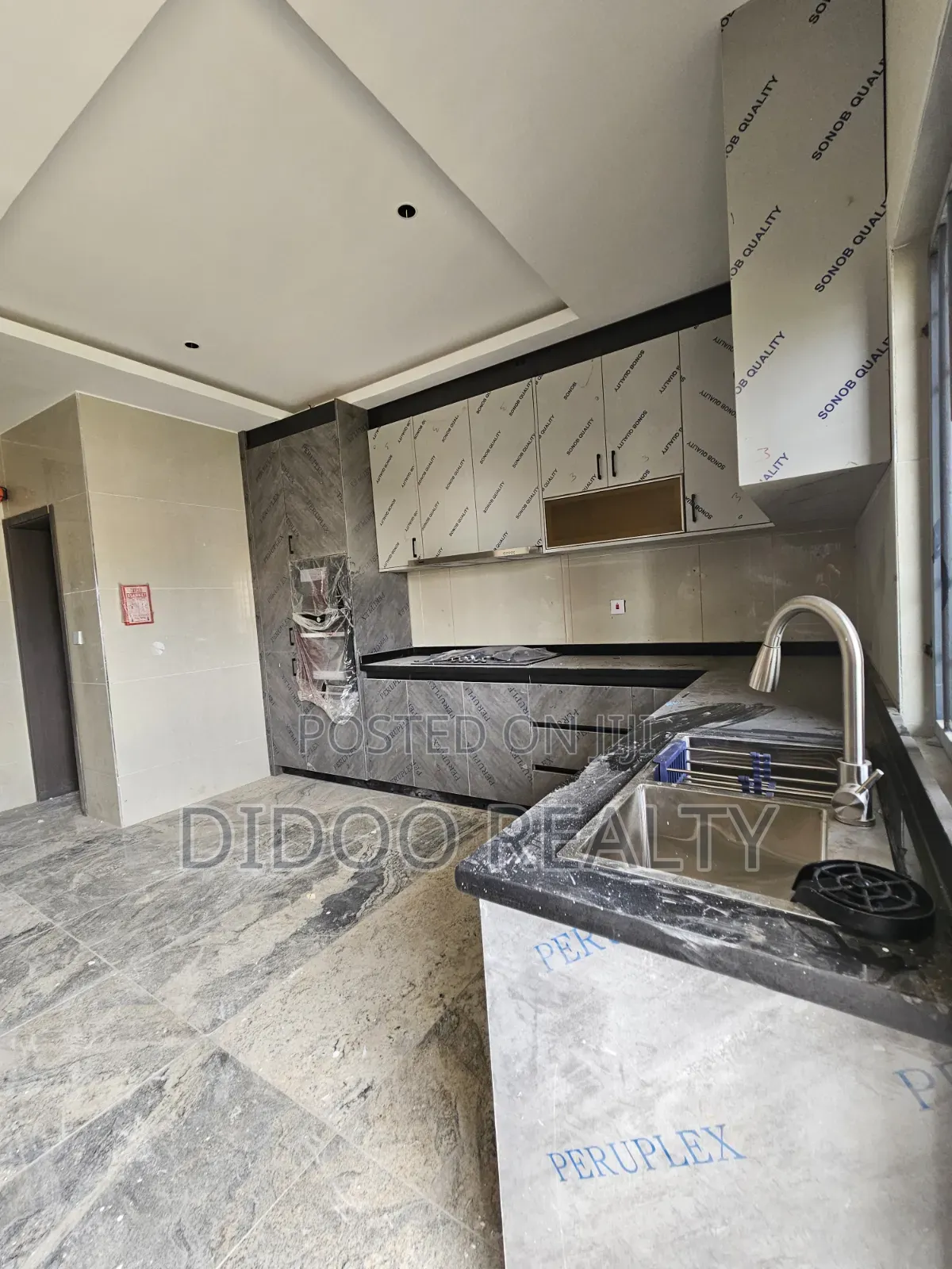 3bdrm Block of Flats in Mabushi for rent