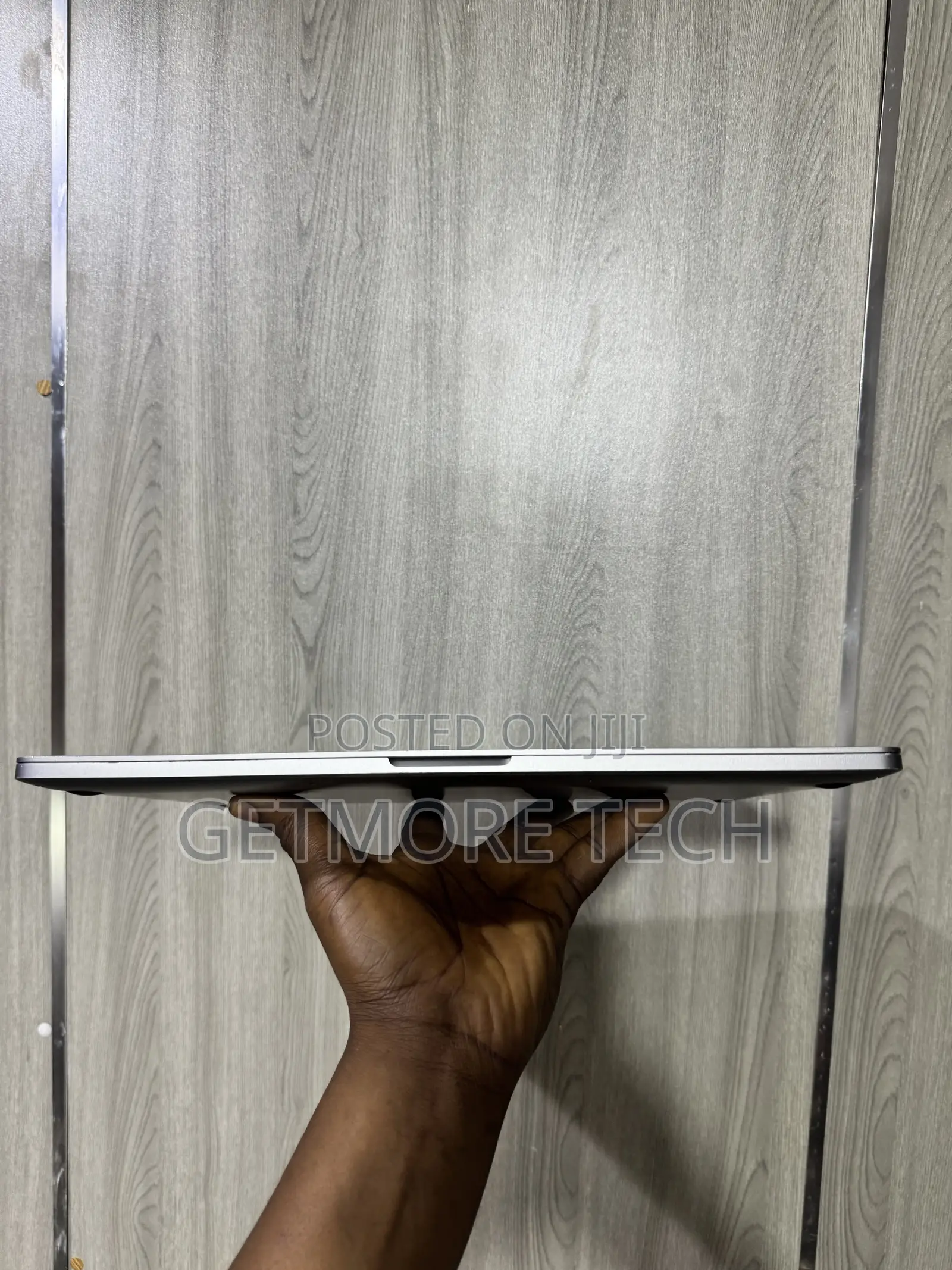Laptop Apple MacBook Pro 2019 32GB Intel Core i9 SSD 1T