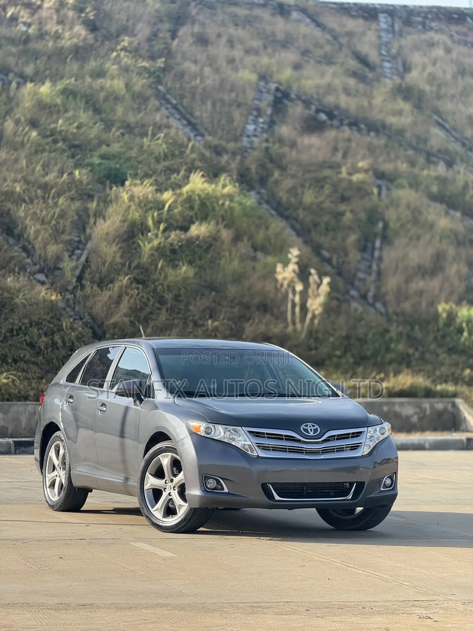 Toyota Venza LE 4dr Wagon (3.5L 6cyl 6A) 2014 Gray