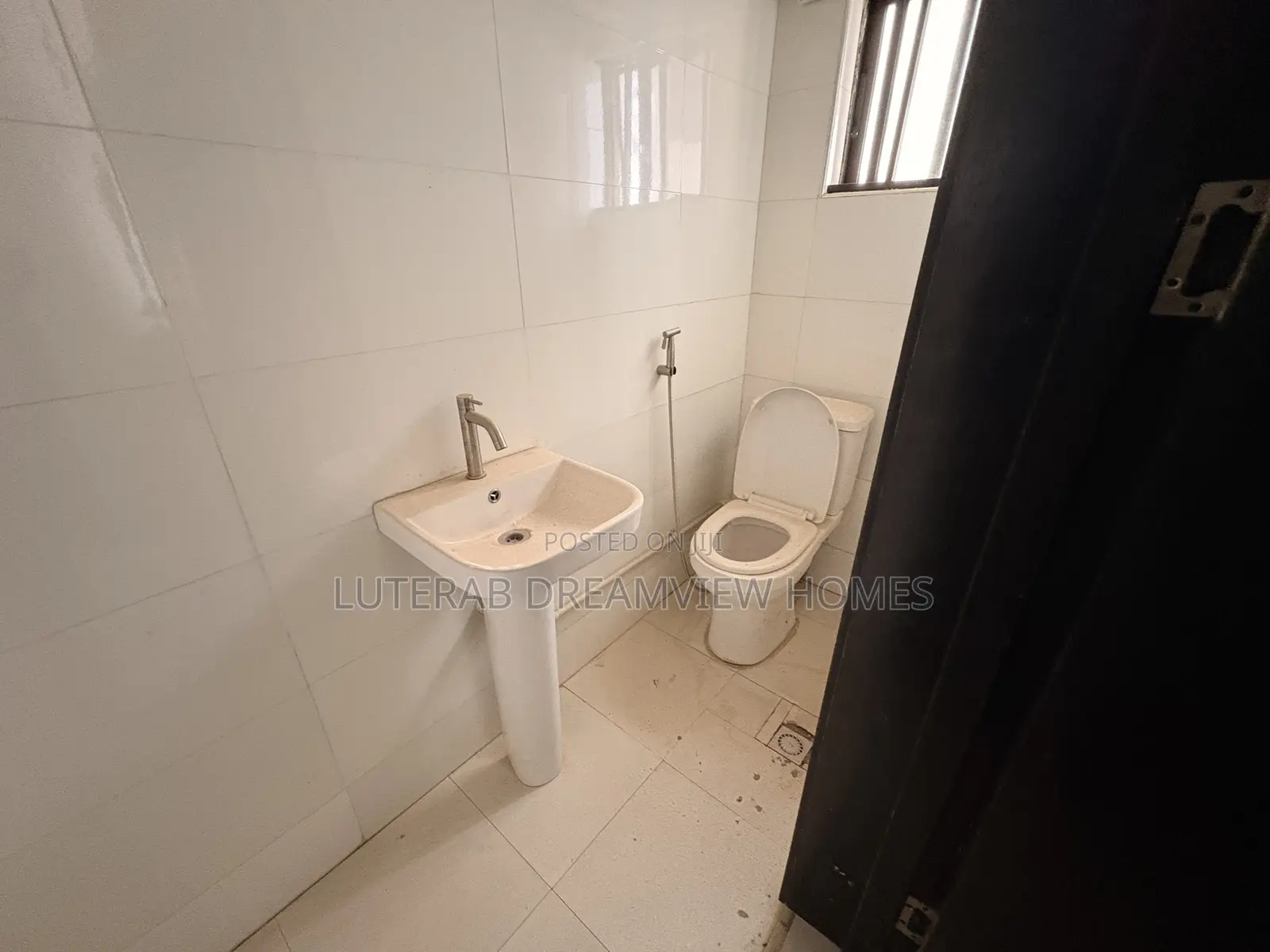 Furnished 1bdrm Apartment in Wuse 2 for rent