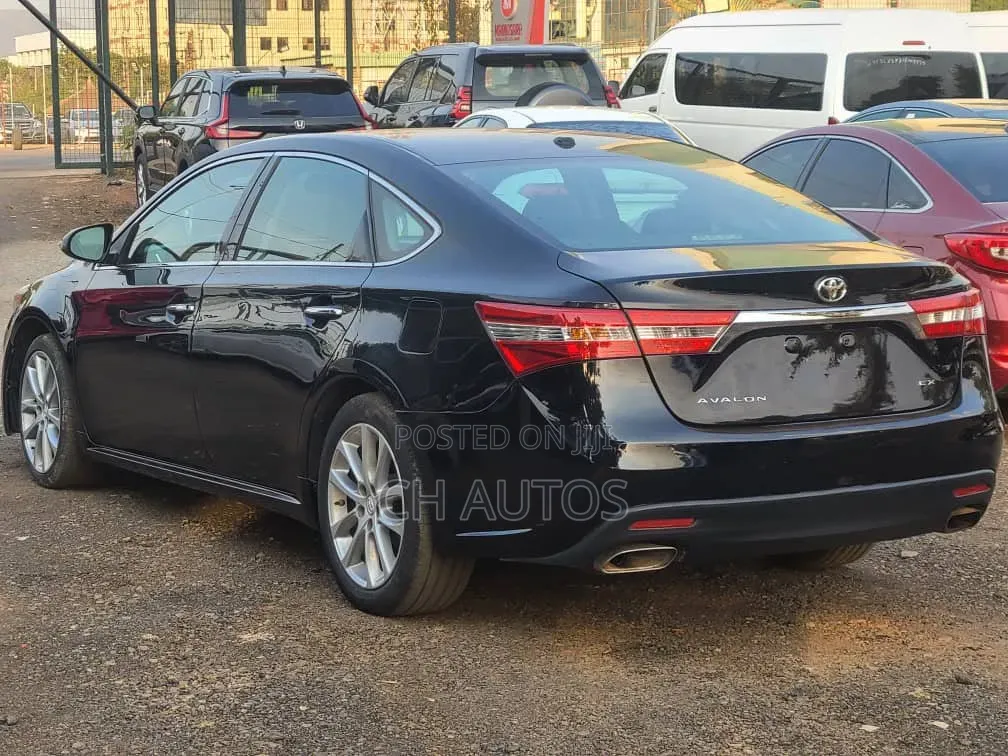 Toyota Avalon XLE Premium 4dr Sedan (3.5L 6cyl 6A) 2015 Matt Black