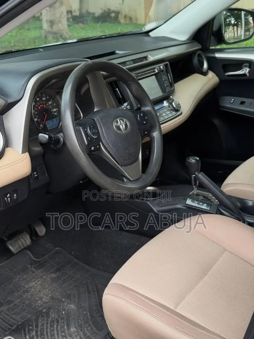 Toyota RAV4 2015 Black