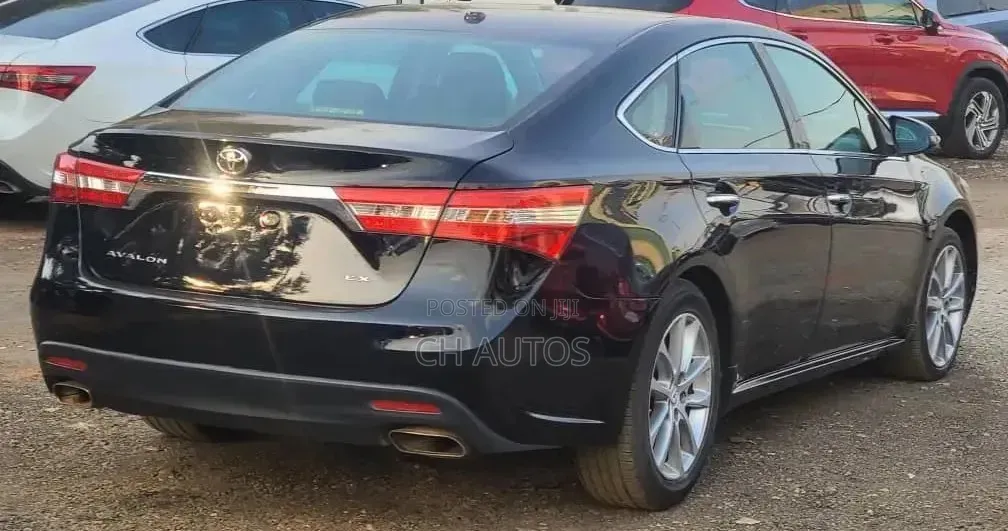 Toyota Avalon XLE Premium 4dr Sedan (3.5L 6cyl 6A) 2015 Matt Black