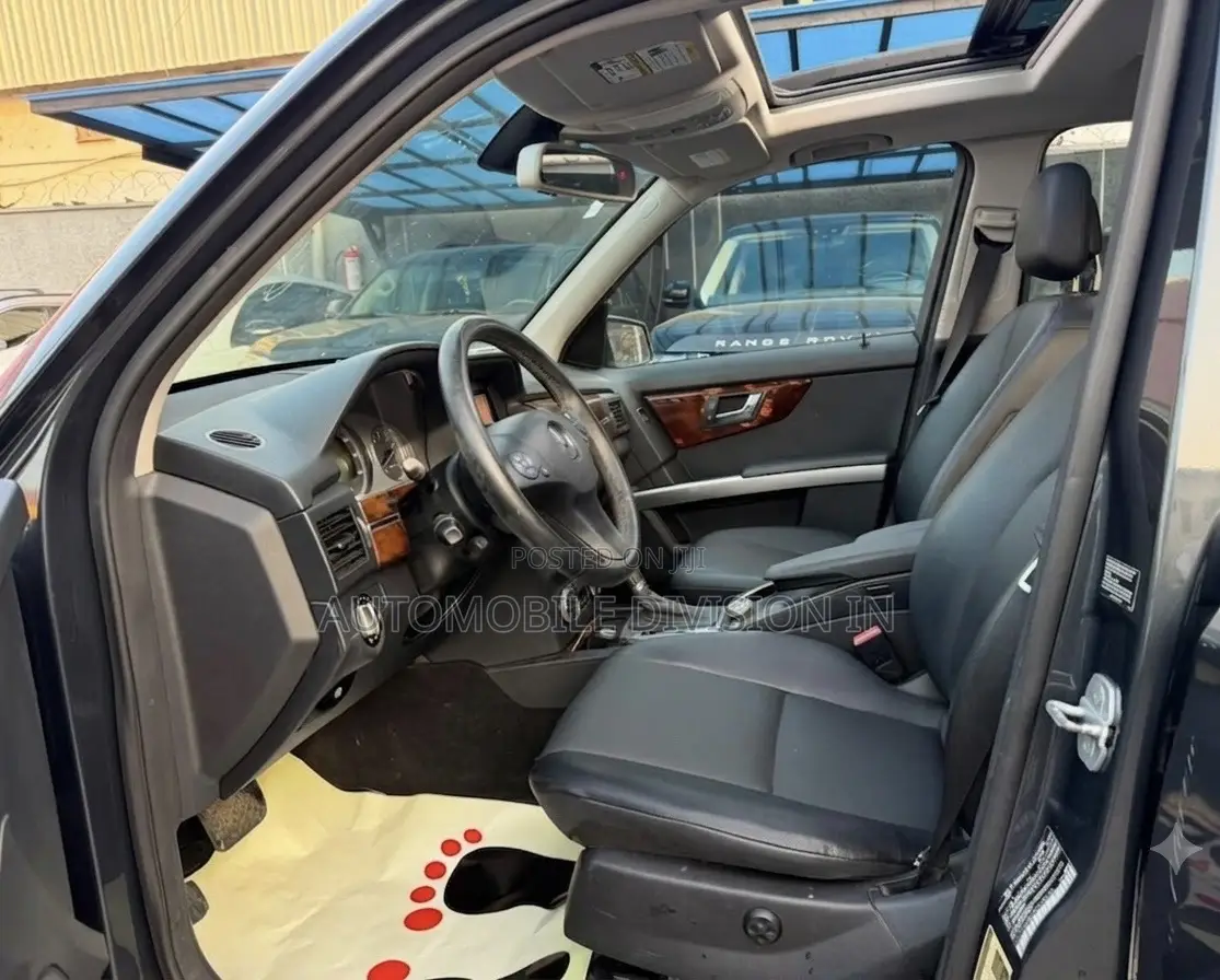 Mercedes-Benz GLK-Class 350 4MATIC 2010 Gray