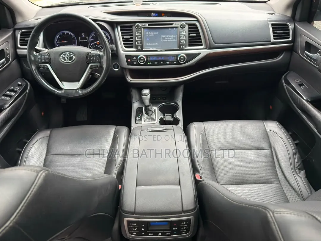 Toyota Highlander 2016 Black