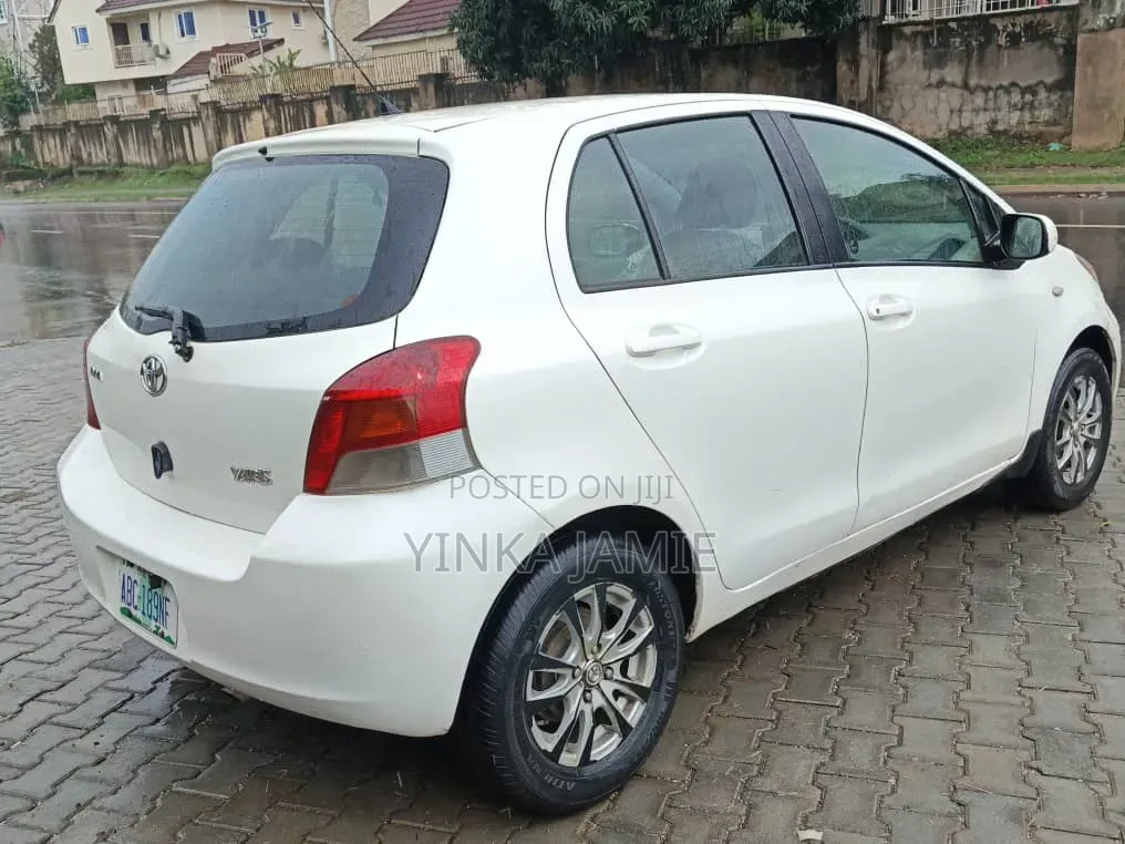 Toyota Yaris 1.3 VVT-i Automatic 2008 White