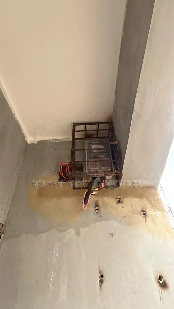 4bdrm Duplex in Apo Mechanic for sale