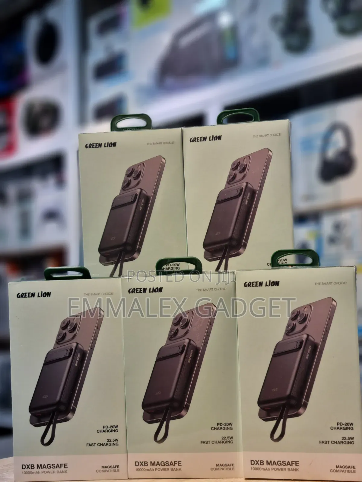 Green LION Magsafe Power Bank