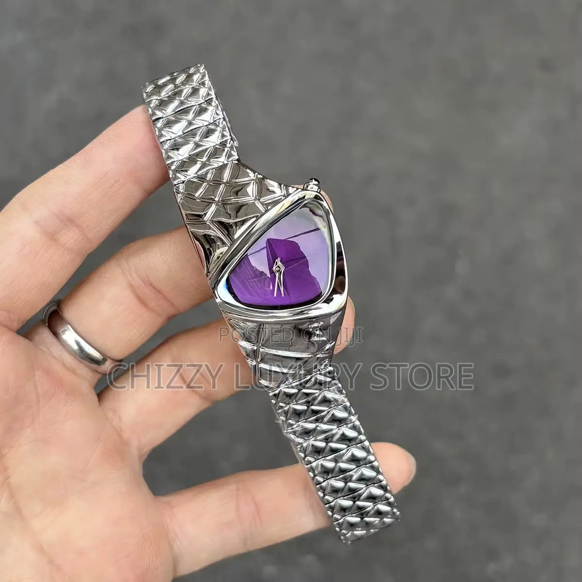 Y2K Quality Chain Strap Wristwatch