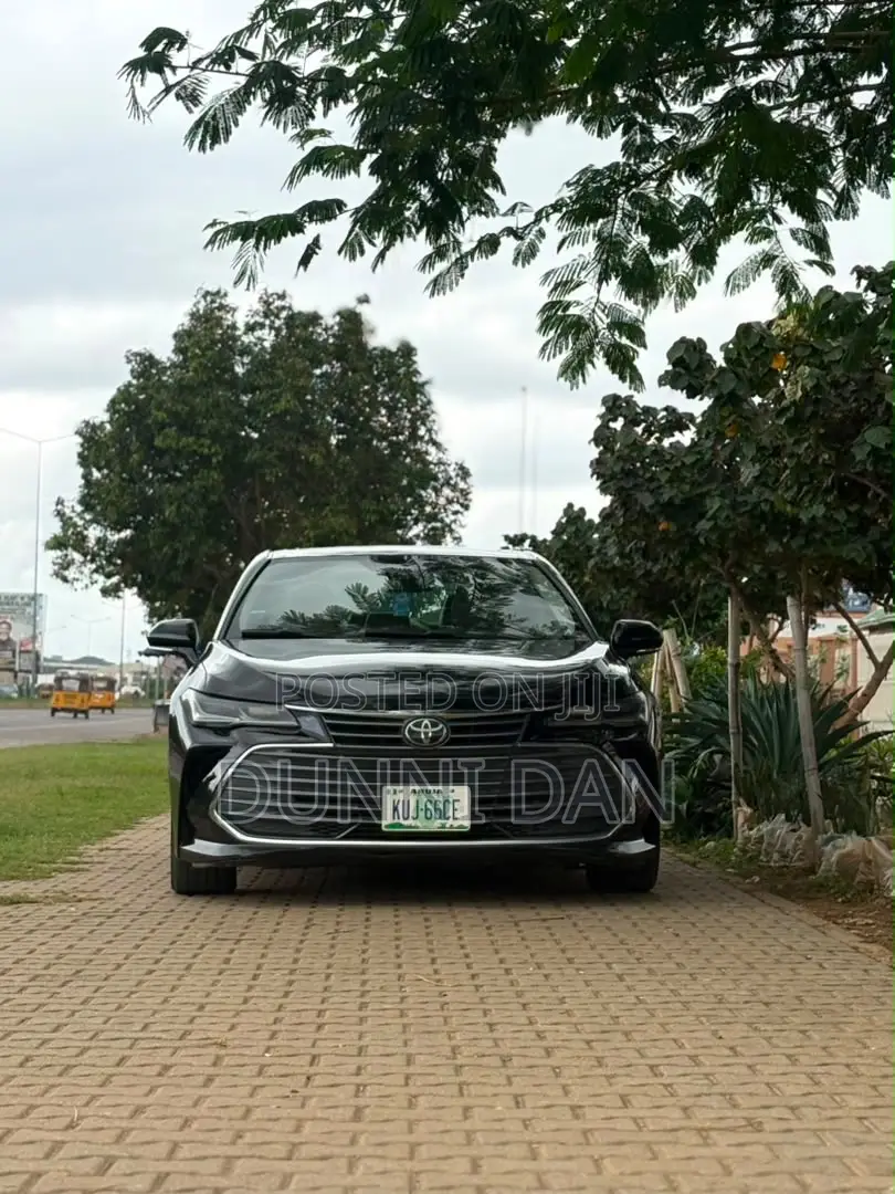 Toyota Avalon Limited (3.5L 6cyl 6A) 2018 Black