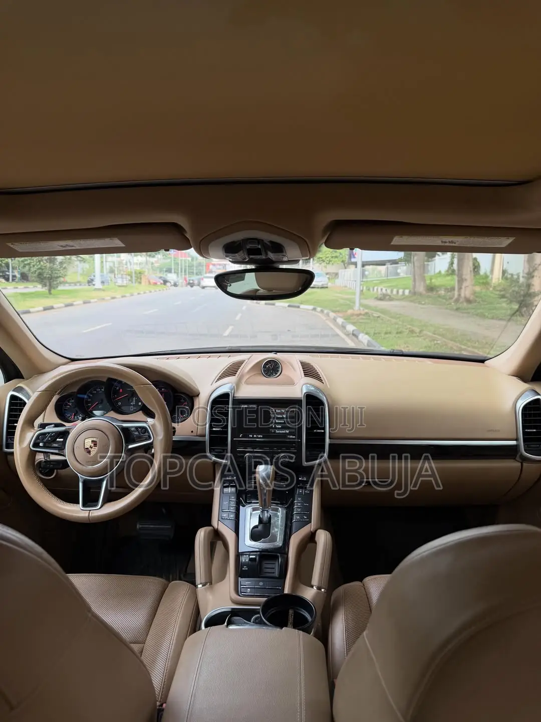 Porsche Cayenne 2016 Gray