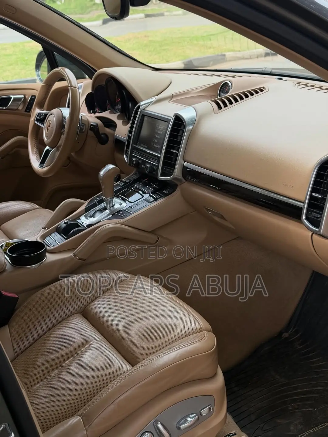 Porsche Cayenne 2016 Gray