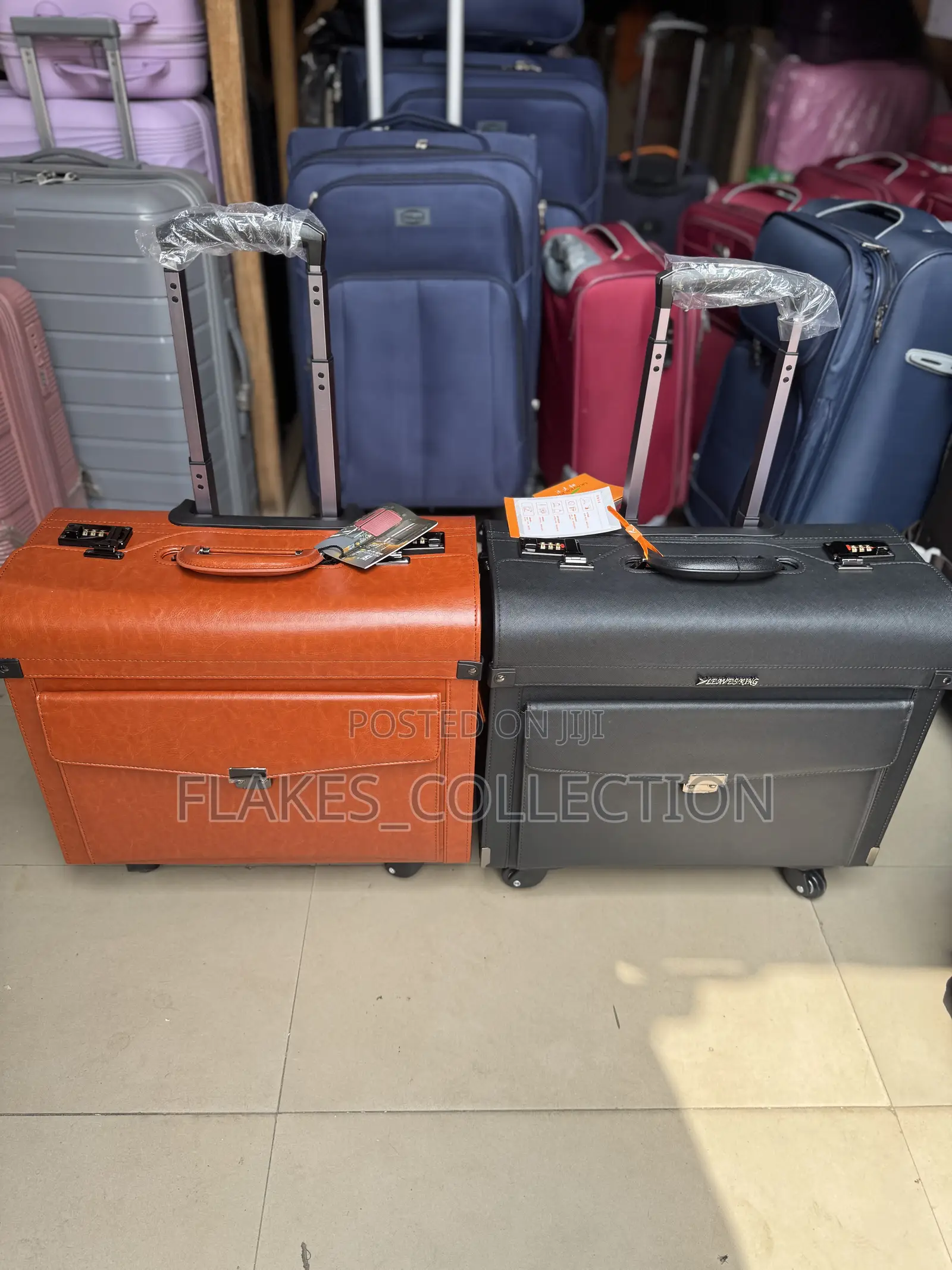 Black and Brown Pilotcase
