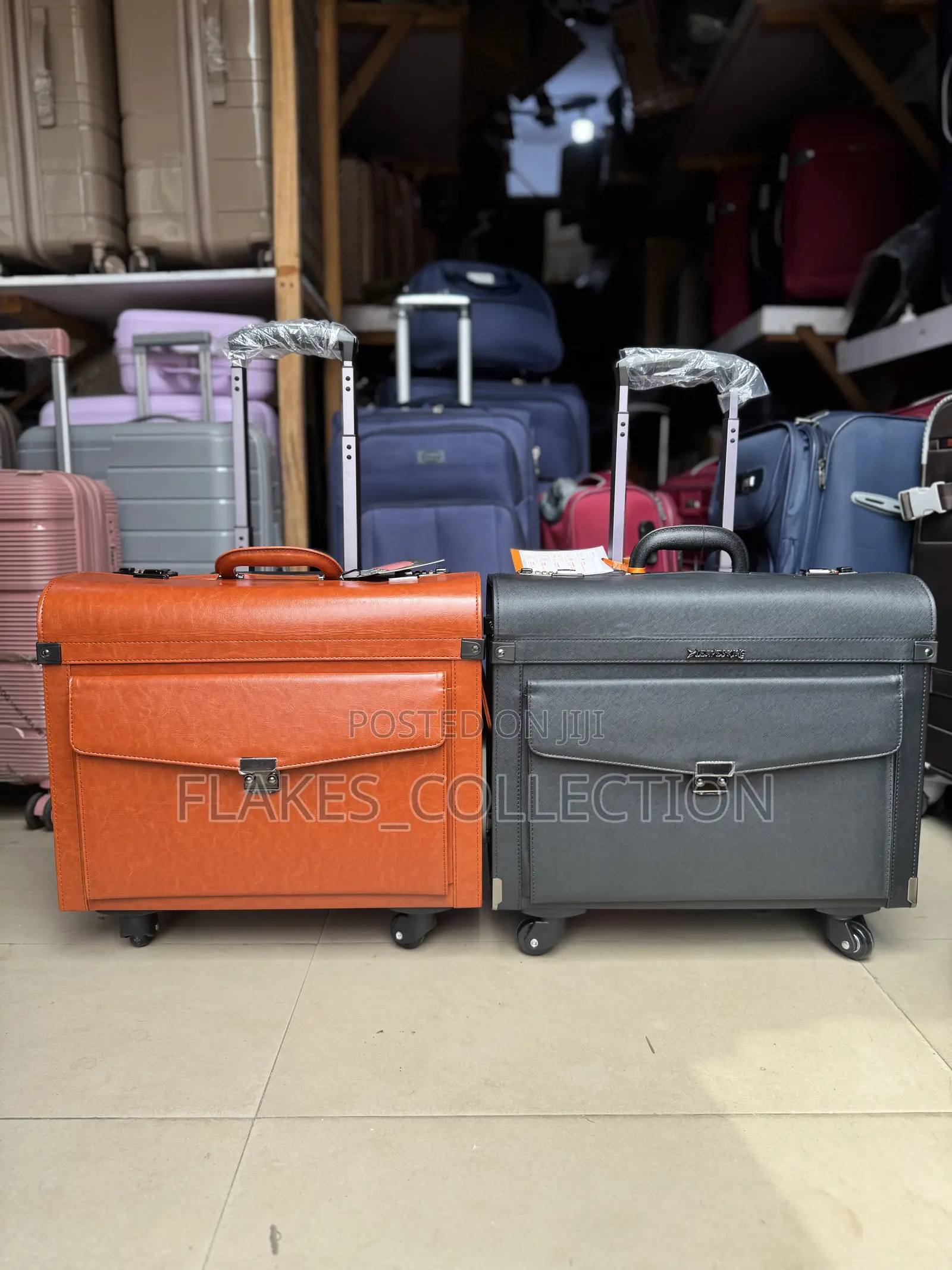 Black and Brown Pilotcase