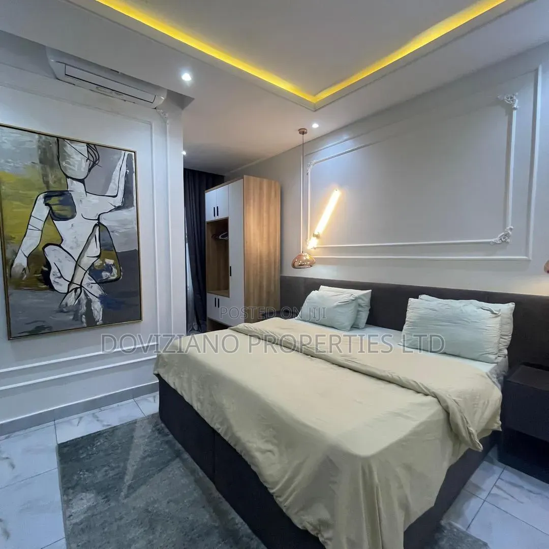 Furnished 2bdrm Maisonette in Lekki Phase 1 for sale