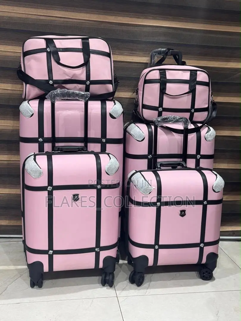 Beautiful 5 in 1 Luggage Set
