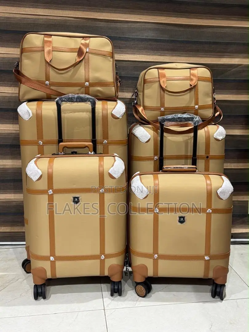 Beautiful 5 in 1 Luggage Set