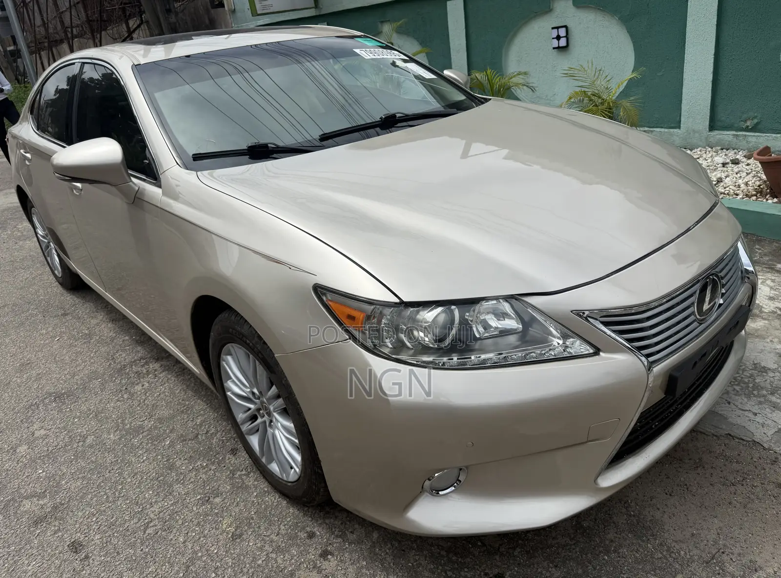 Lexus ES 2013 Gold