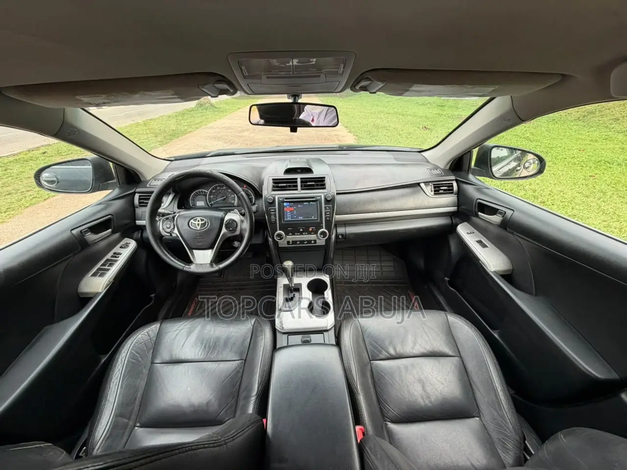 Toyota Camry SE 4dr Sedan (2.5L 4cyl 6A) 2013 Black