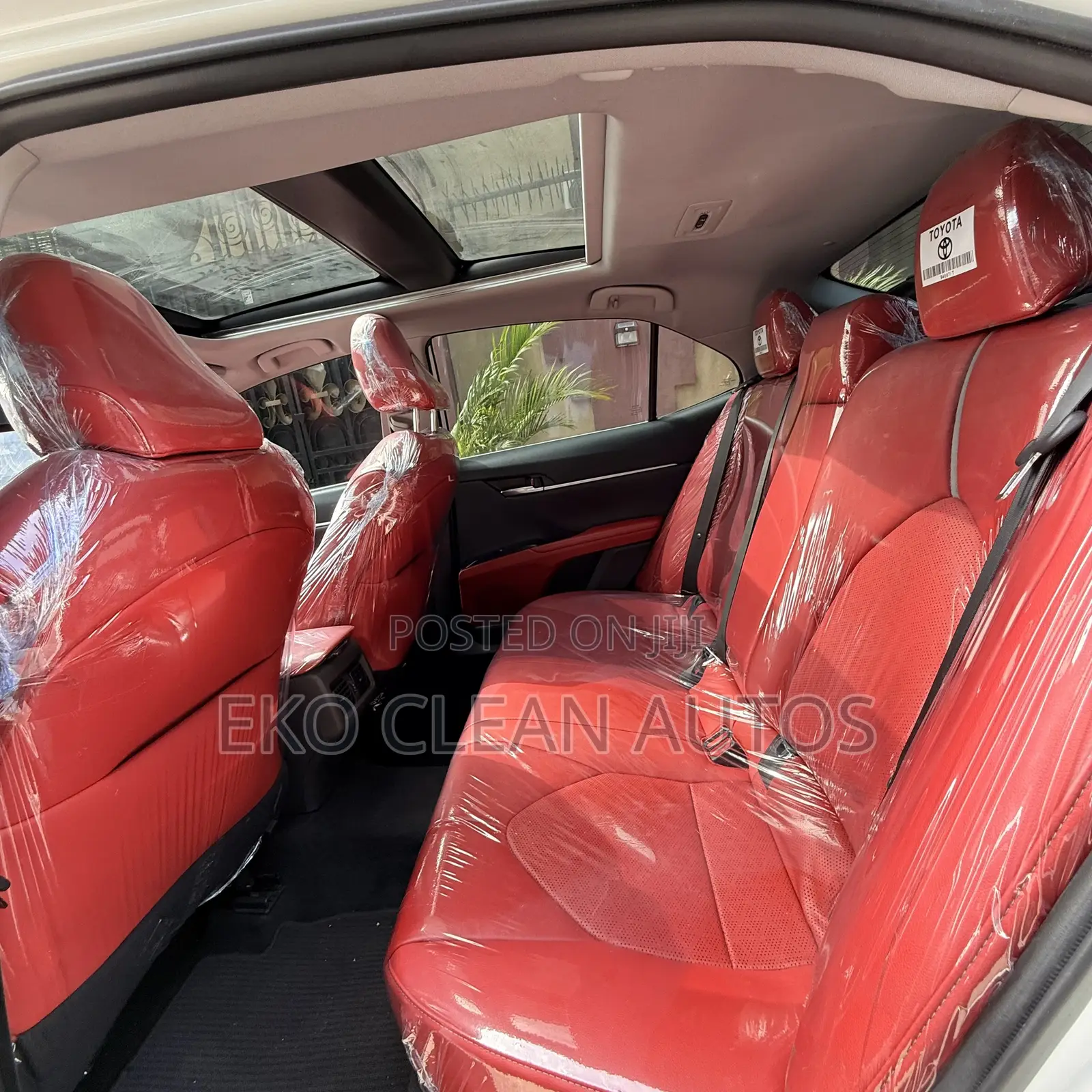 Toyota Camry XSE (2.5L 4cyl 8A) 2019 White