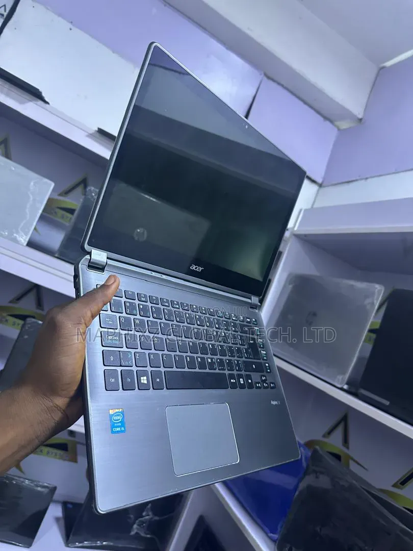 Laptop Acer Aspire V5 8GB Intel Core i5 HDD 500GB