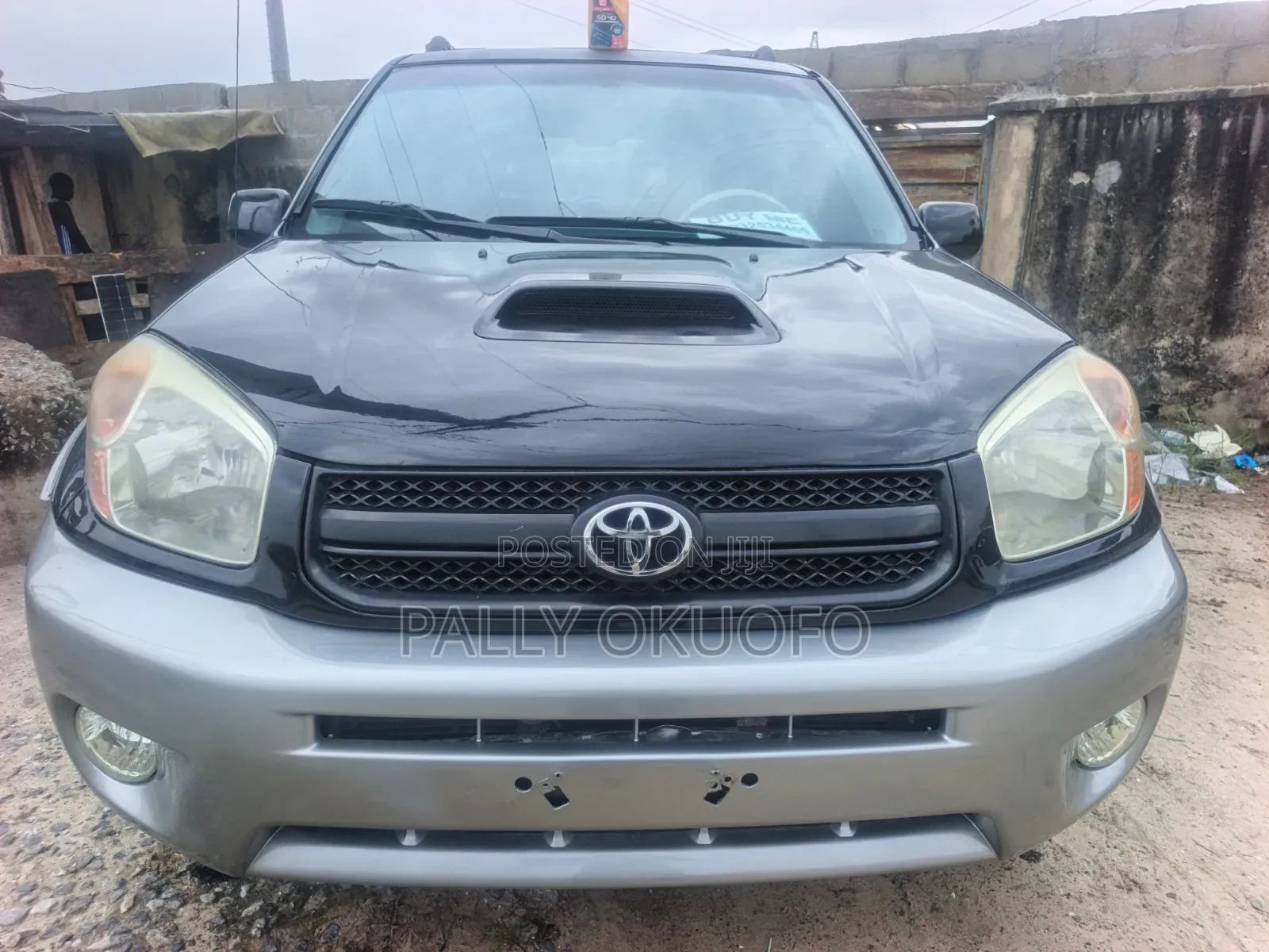 Toyota RAV4 2.0 Automatic 2005 Maroon