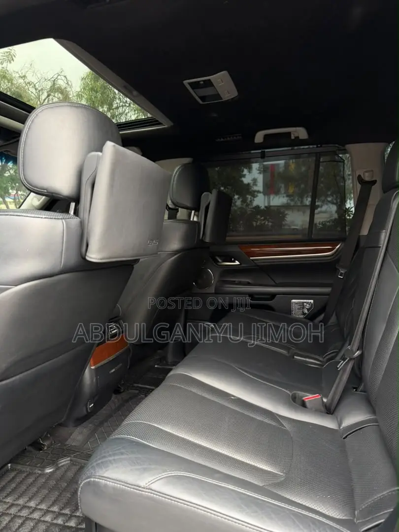 Lexus LX 570 AWD 2018 Black
