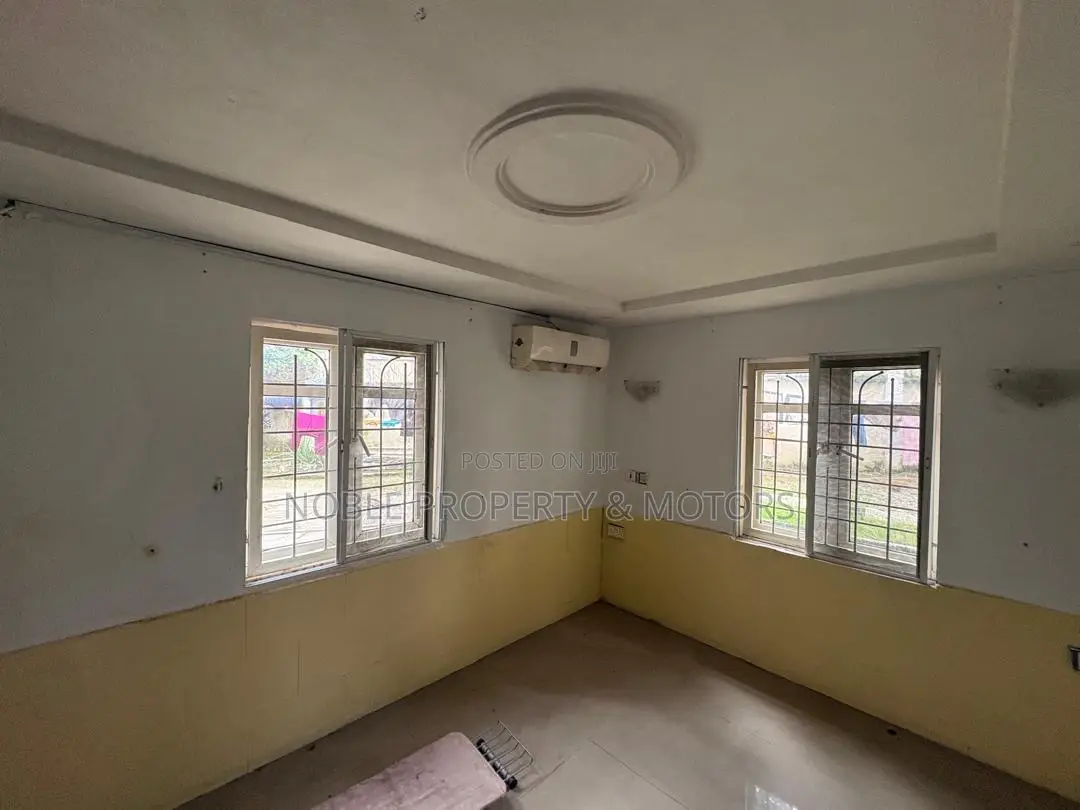 2bdrm Block of Flats in Wuse 2 for rent