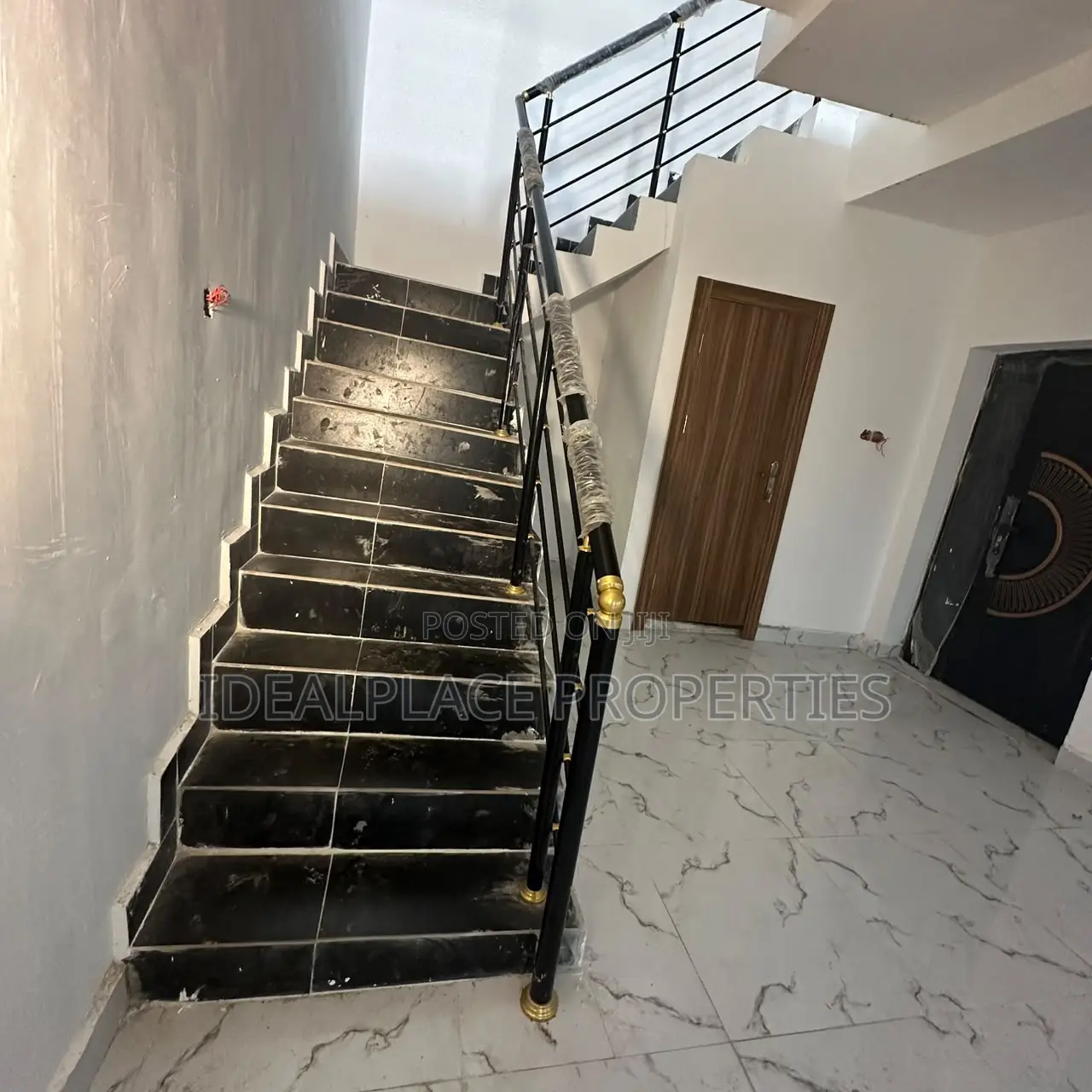 4bdrm Townhouse/Terrace in Lekki for sale