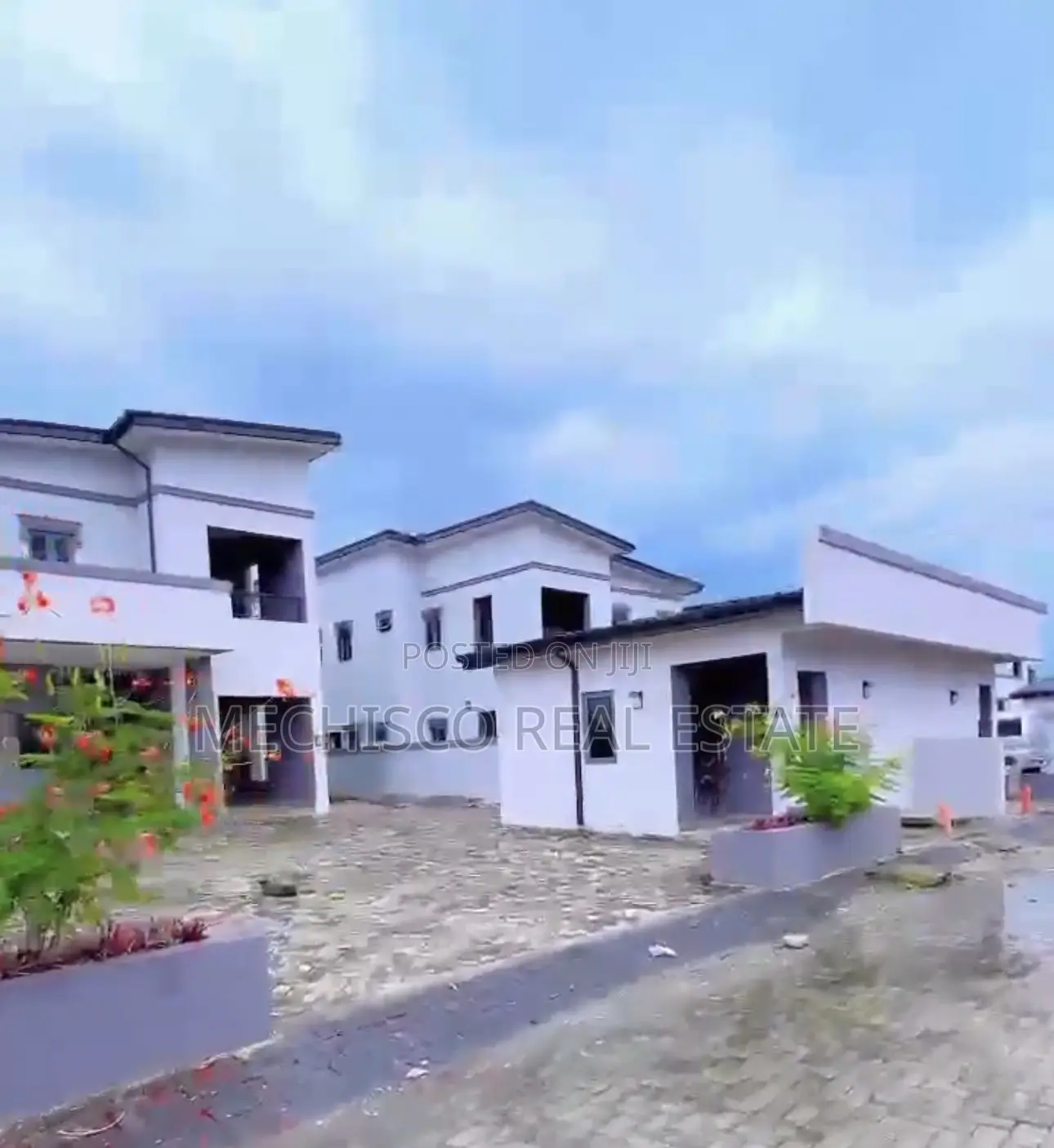 5bdrm Duplex in Eliozu for rent