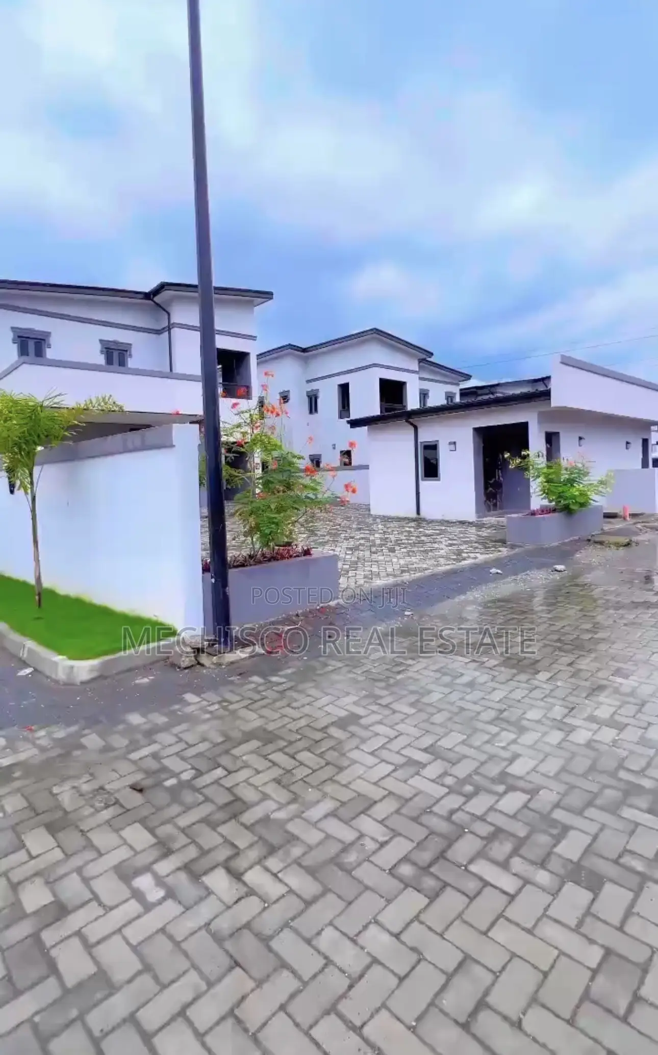 5bdrm Duplex in Eliozu for rent