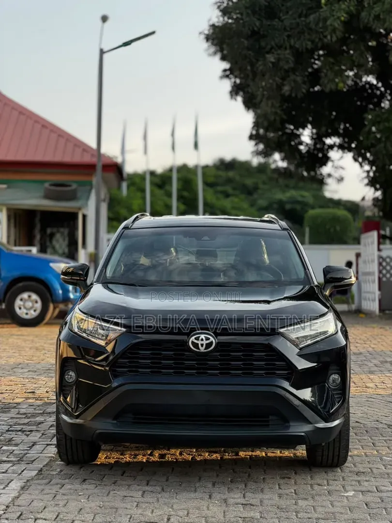 Toyota RAV4 2020 Black