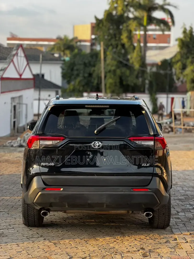 Toyota RAV4 2020 Black