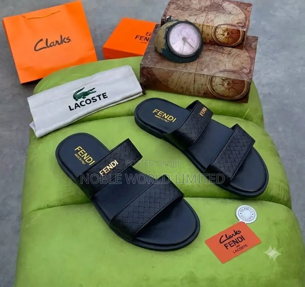 Solid Fendi Black Pam Slippers OSO Td