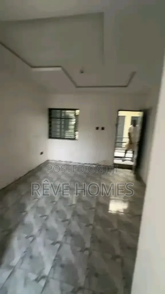 Studio Apartment in Shomolu / Shomolu for rent